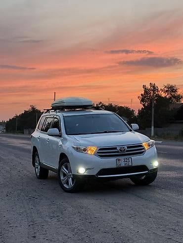 клей для фар: Toyota Highlander: 2011 г., 3.5 л, Автомат, Бензин, Кроссовер — 1