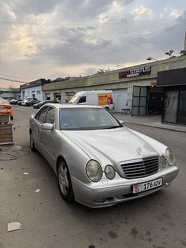 Mercedes-Benz E-Class: 2001 г., 4.3 л, Автомат, Бензин, Седан at lalafo.kg Mercedes-Benz E-Class: 2001 г., 4.3 л, Автомат, Бензин, Седан