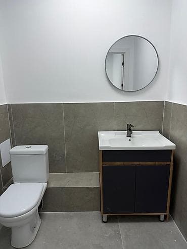 rent: Сдается коммерческое помещение(цокольный этаж) 91 кв.м. с ремонтом в — 4