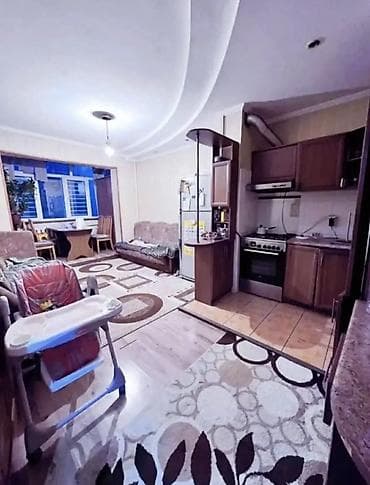 одно ком кв: 4 комнаты, 80 м², 105 серия, 4 этаж, Старый ремонт — 2