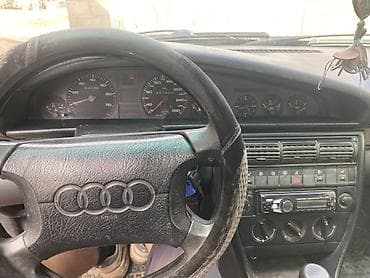 2 4 д: Audi 100: 1994 г., 2.6 л, Механика, Бензин, Седан — 5