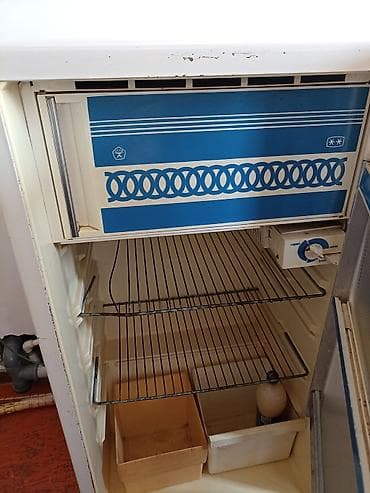 холодильник малютка: Холодильник Минск, Б/у, Однокамерный — 2