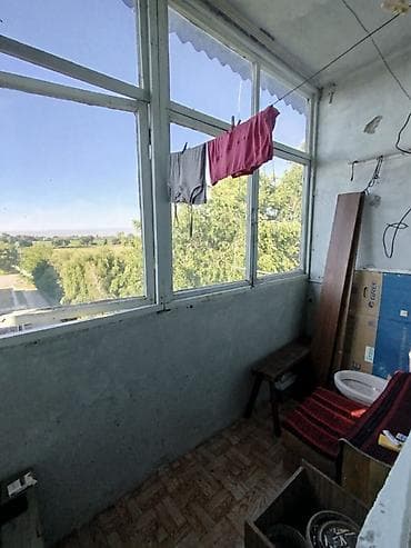 купить квартиру бу: 2 комнаты, 48 м², 5 этаж, Старый ремонт — 1