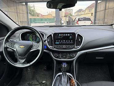 фильдер: Chevrolet Volt: 2018 г., 1.5 л, Автомат, Электромобиль, Седан — 5