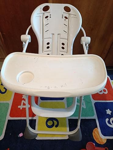 small table: Продаю детский стульчик для кормления, складной. регулятор спинки — 3