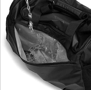 сумка oakley: ПРОДАЮ НОВУЮ СТИЛЬНУЮ СУМКУ,ПОДОЙДЕТ КАК ДЛЯ РУЧНОЙ КЛАДИ ТАК И ДЛЯ — 3
