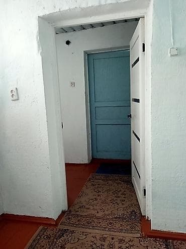 токмок сдаю: 20 м², 2 комнаты, Парковка — 8