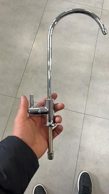 computer table: Краники для фильтра — 4