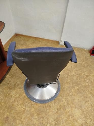 кресло для парехмахера: Парикмахерское кресло на гидравлической платформе. - Тип: кресло для — 3