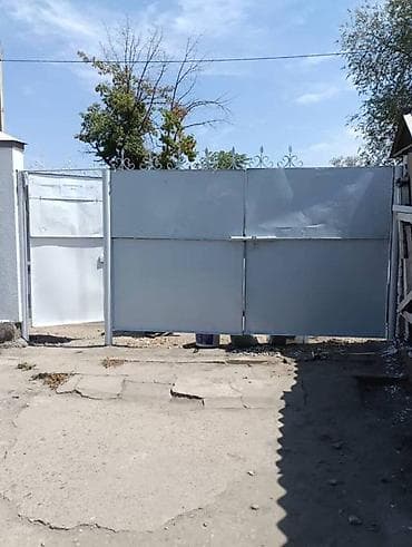 полдом: Продаю полдом с участком 1.6 соток с отдельным входом и — 7