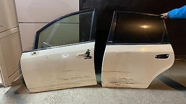 калганы: Эшик Комплект Honda, Колдонулган, Оригинал — 2
