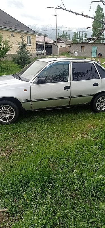 imac 2011: Daewoo Nexia: 2005 г., 1.6 л, Ручные, Бензин, Седан — 2