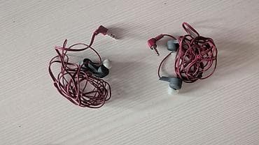 гостиница для собак: Отдам за масло сливочное Коврик с мышкой наушники bluetooth проводные — 5