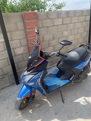 мопед скутер: 150 куб. см, Бензин, Б/у — 3