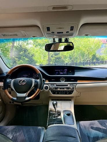 студенческий: Сдается в аренду Lexus Es 300, На посуточный и длительный срок. В — 8