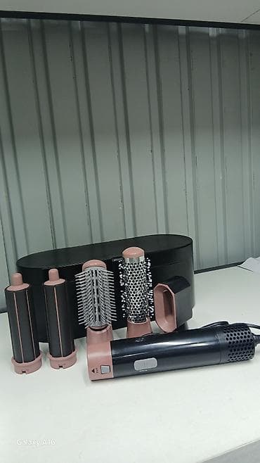 браш: Многофункциональный стайлер для волос с насадками в футляре — 4