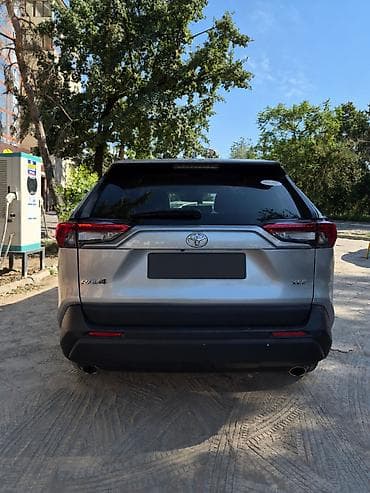 Продажа авто: Toyota RAV4: 2021 г., 2.5 л, Автомат, Бензин, Кроссовер — 3