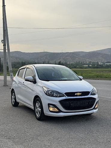 Chevrolet Spark: 2021 г., 1 л, Автомат, Бензин, Хэтчбэк