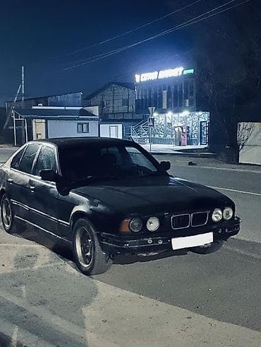 zontes classic: BMW 5 series: 1990 г., 2 л, Механика, Бензин, Седан — 2
