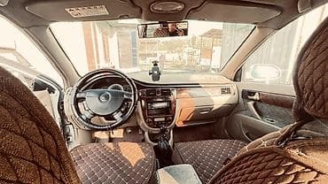 camry 5: Chevrolet Lacetti: 2004 г., 1.6 л, Ручные, Бензин, Седан — 2