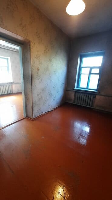 продаю дом аламидин: Үй, 65 кв. м, 4 бөлмө, Риелтор, Эски ремонт — 5