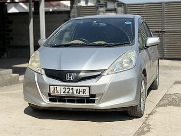 zimmer e9 pro: Honda Fit: 2011 г., 1.3 л, Вариатор, Гибрид, Хэтчбэк — 1
