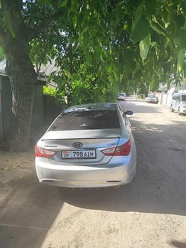 продажа автомобилей hyundai: Hyundai Sonata: 2010 г., 2 л, Автомат, Бензин, Седан — 5