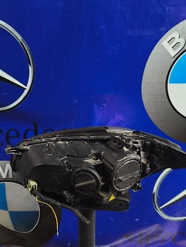 key maker: Передняя правая фара Mercedes-Benz 2010 г., Б/у, Оригинал, Япония — 2