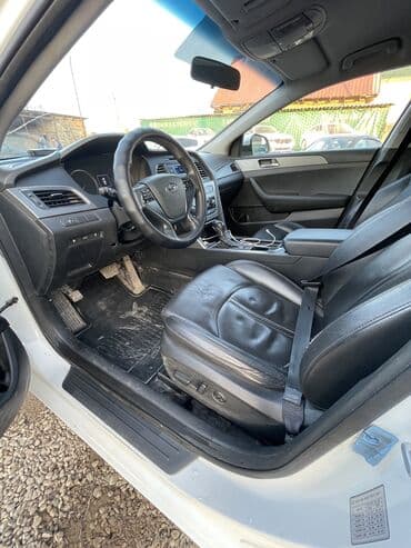 мото в кредит: Hyundai Sonata: 2015 г., 2 л, Типтроник, Газ, Седан — 8