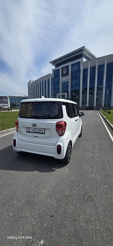 синяя kia: Kia Ray: 2018 г., 1 л, Автомат, Газ, Хэтчбэк — 6