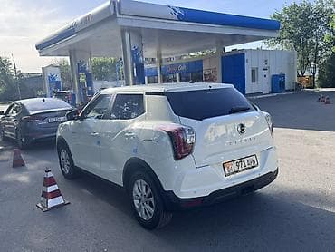 Продажа авто: Ssangyong Tivoli: 2019 г., 1.6 л, Автомат, Дизель, Кроссовер — 3
