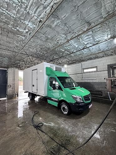 Рефрижераторный фургон на базе Mercedes-Benz Sprinter 519 3.0 642