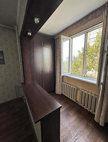 продается квартира новопавловка: 3 комнаты, 70 м² — 4