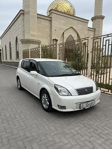тайота марч: Toyota Opa: 2004 г., Универсал — 5