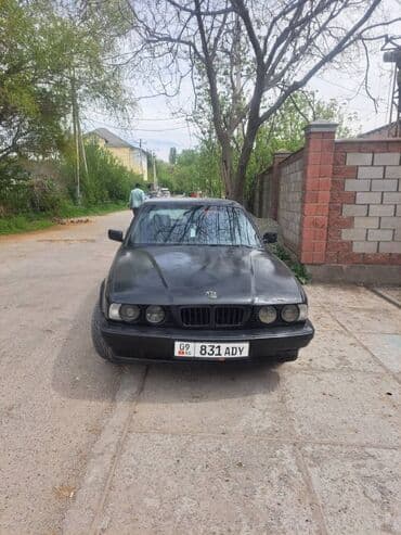 какие машины входят в комфорт яндекс такси в бишкеке: BMW M5: 1991 г., 2 л, Механика, Бензин — 6