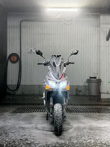 Кумурска мотороллер: САМУРАЙ САТЫЛАТ 2025 год 43мин БОЛУШУ экспертиза бар оригинал пробег — 8