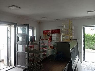 Кулиева 76 Сдается магазин Площадь: 20м2 Этаж: 1 С ремонтом С