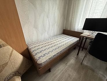 даром диваны: Отдам советскую кровать с матрасом, состояние удовлетворительное — 1