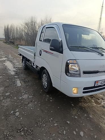 yto traktor: Легкий грузовик, Kia, Стандарт — 3