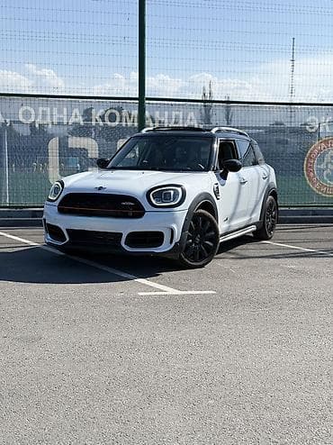 Mini Cooper S Countryman: 2020 г.