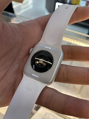 цена эпл вотч: Apple Watch SE (40 мм), алюминий, серебристый корпус, белый спортивный — 4
