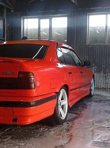 авто порше: BMW 5 series: 1990 г., 2.5 л, Ручные, Бензин, Седан — 1