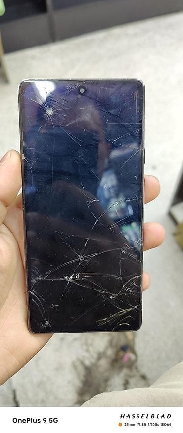 Google Pixel 6 — 2
