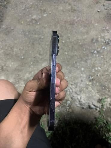 Техника жана электроника: IPhone 14 Pro Max, Колдонулган, 256 ГБ, Кара, Заряддоочу түзүлүш, Каптама, 77 % — 3