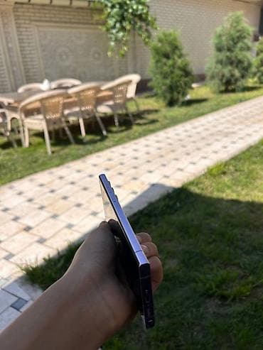galaxy folder: Samsung Galaxy S23 Ultra, Б/у, 256 ГБ — 4