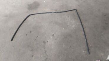 Toyota Ipsum 99г уплотнительная резинка, Тойота Ипсум уплотнитель