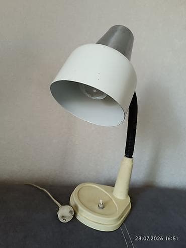 study lamp: Настольные лампы (2 шт.) Каждая по 500 сом, в рабочем состоянии — 2