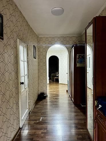 баня бодрость кара балта: 🏡 Продаётся просторный угловой дом с отличным расположением и большим — 6