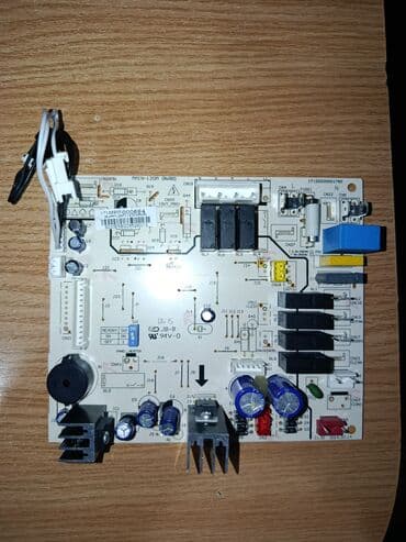 бу чайник: Нательная мини‑камера (body camera) с экраном и клипсой - Компактная — 5