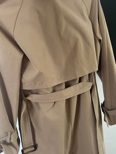 срочно продаю в связи с переездом: Плащ, Классическая модель, L — 2
